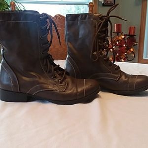 Womens Boots (Size: 6)